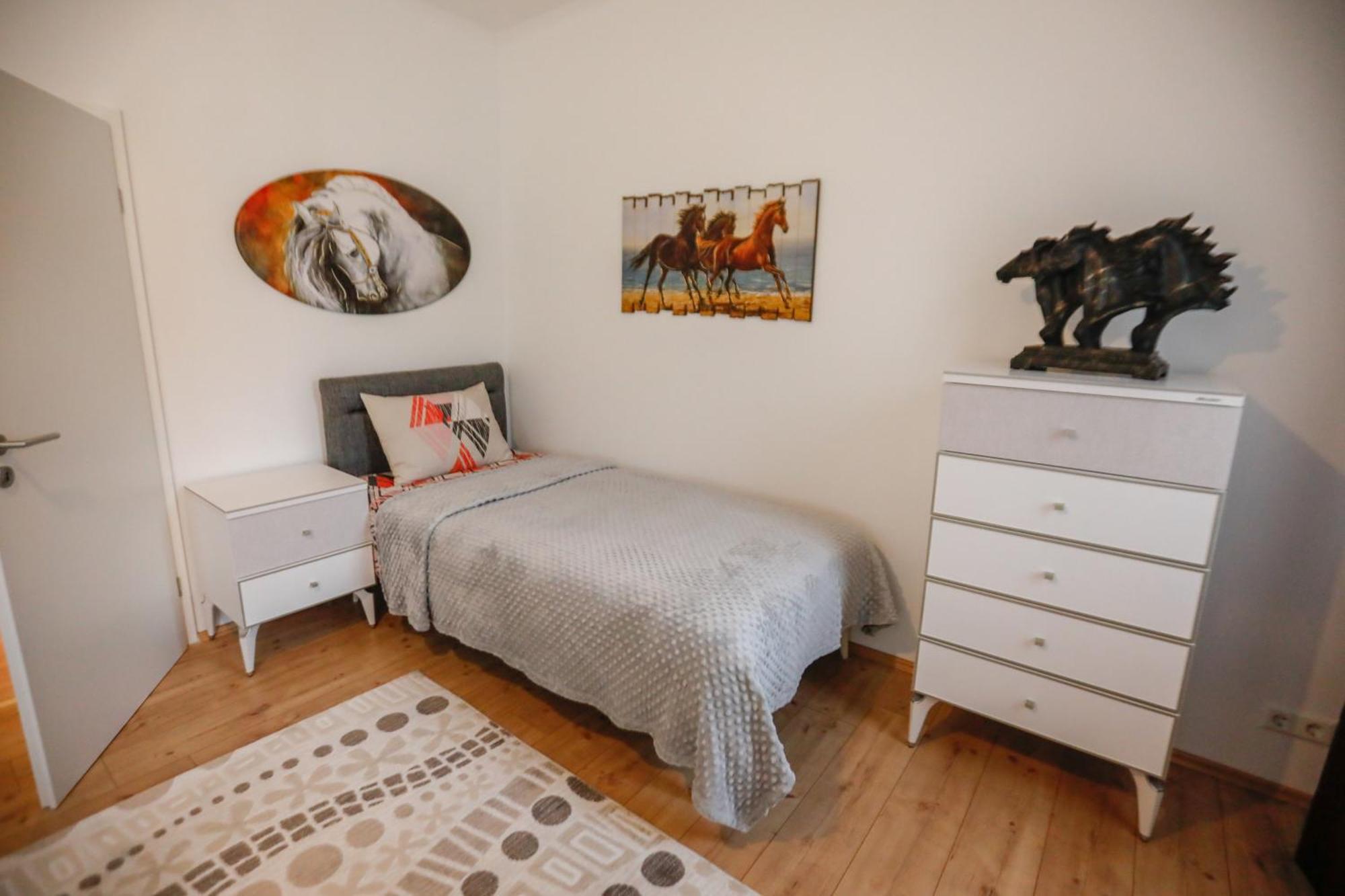 Turis Ferienwohnung 65-1 Triberg im Schwarzwald Buitenkant foto