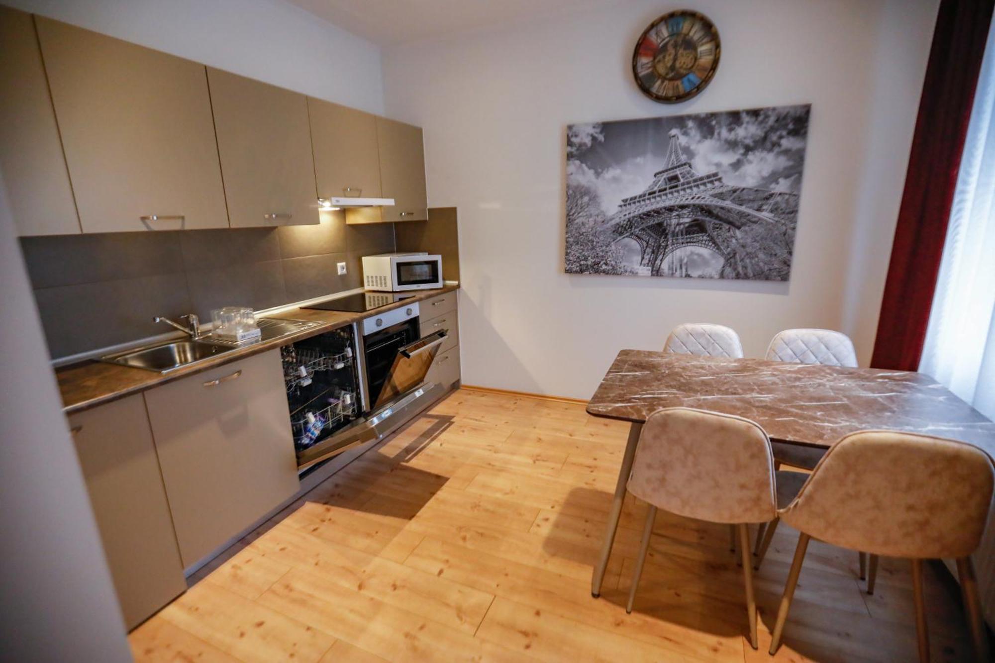 Turis Ferienwohnung 65-1 Triberg im Schwarzwald Buitenkant foto